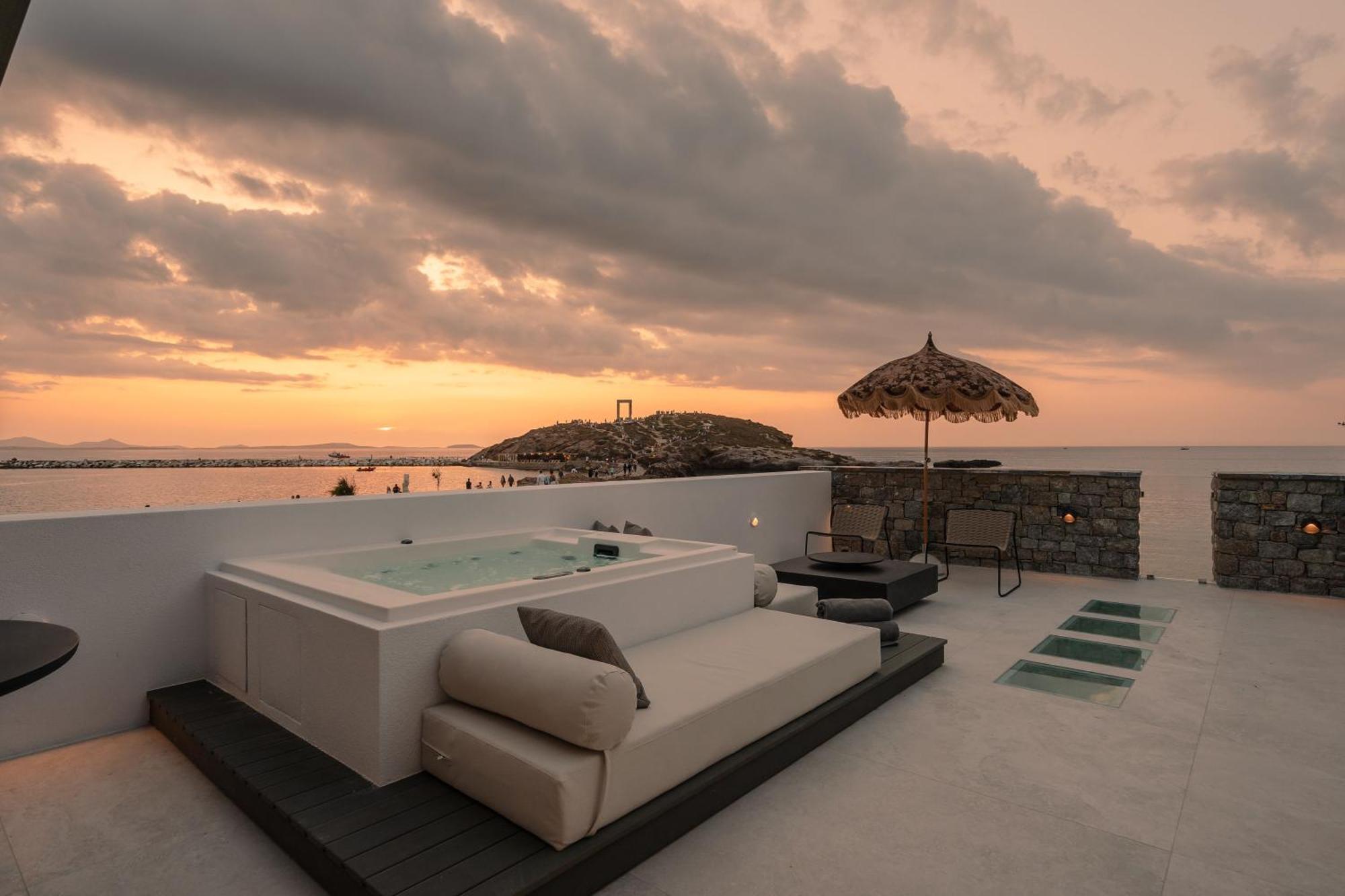 Hotel Naxos Rhyton à Naxos City Extérieur photo